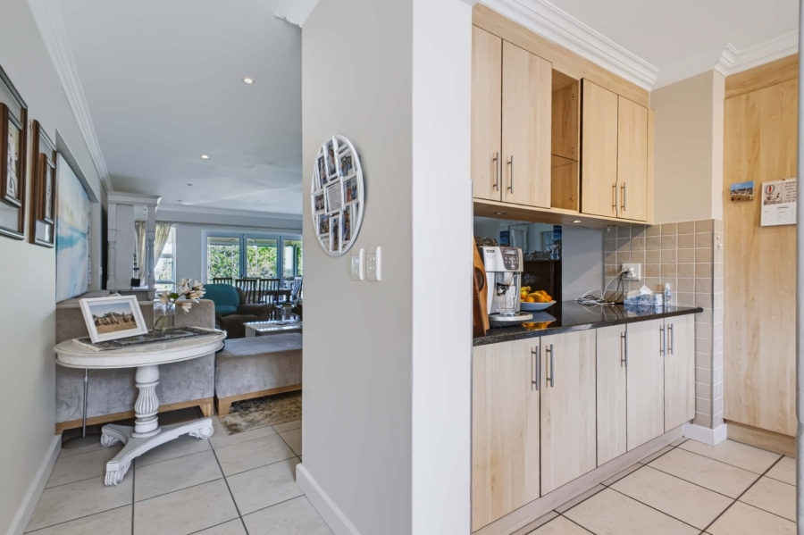  Bedroom Property for Sale in Twin Rivers Western Cape